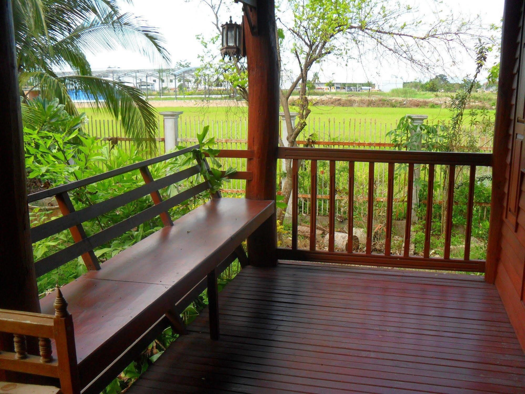 Saengthong Resort Chiangmai Chiang Mai Dış mekan fotoğraf